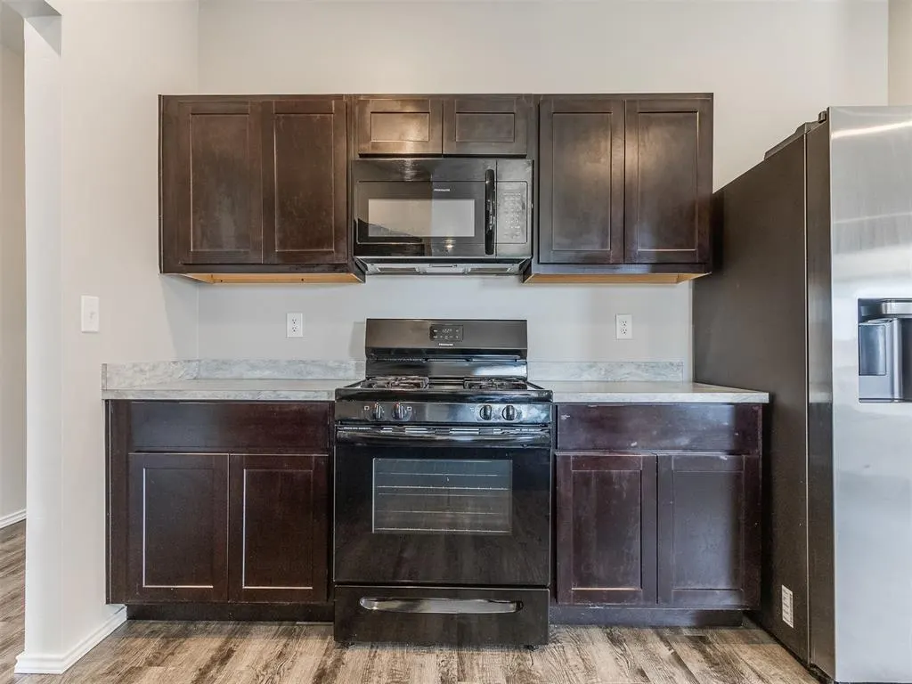 Photo 19 — 9500 Saddle Drive, Yukon, OK 73099