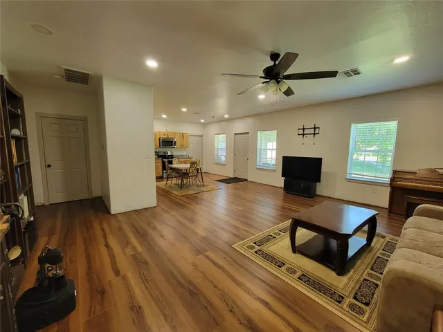 Photo 8 — 2913 NE 120th Street, Norman, OK 73026