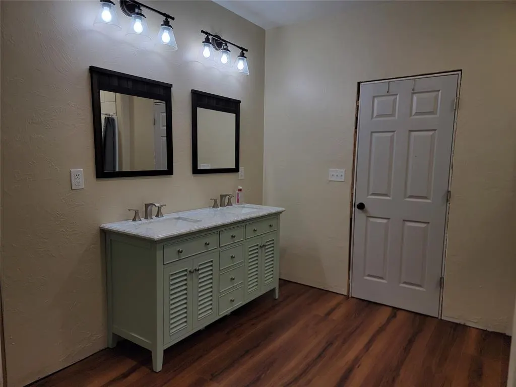 Photo 13 — 2913 NE 120th Street, Norman, OK 73026