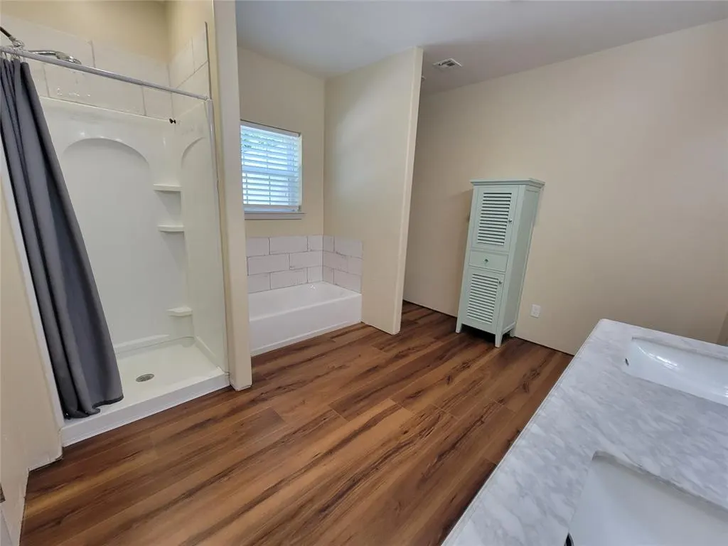 Photo 19 — 2913 NE 120th Street, Norman, OK 73026