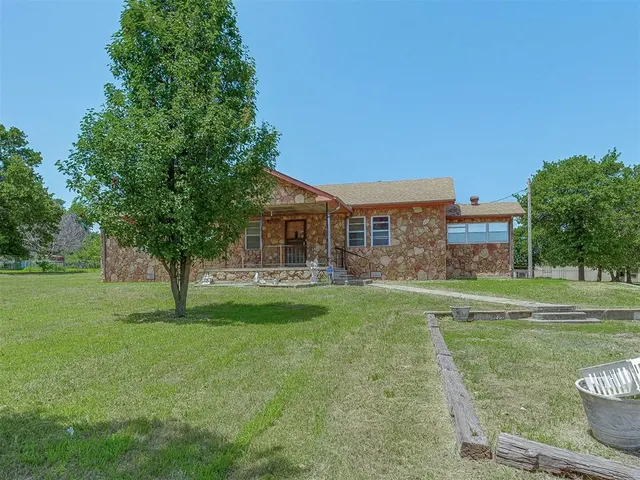 Photo 2 — 917 S Luther Road, Choctaw, OK 73020