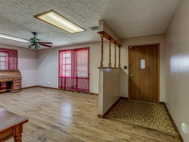 Photo 6 — 917 S Luther Road, Choctaw, OK 73020