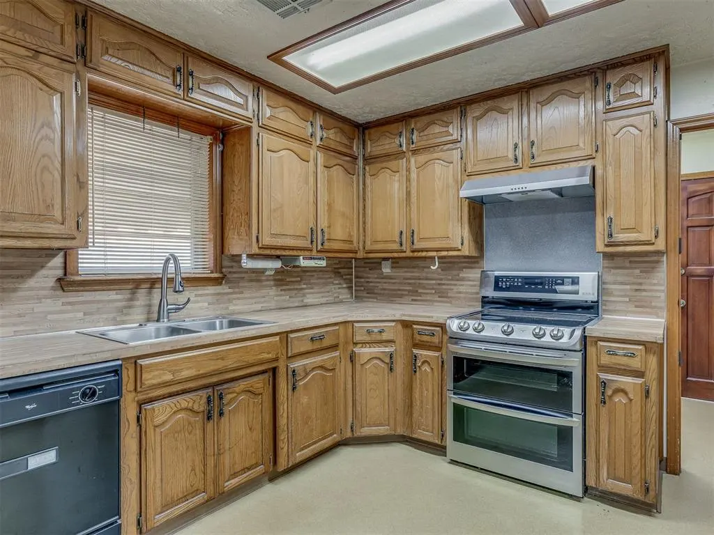 Photo 13 — 917 S Luther Road, Choctaw, OK 73020
