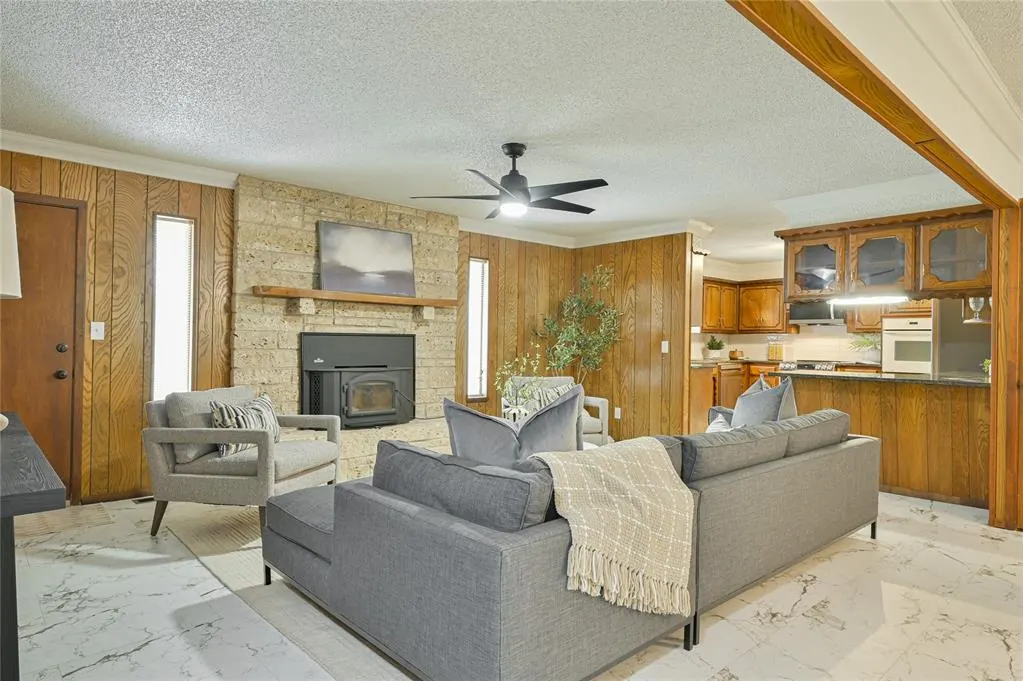 Photo 14 — 1172 Woodcrest Drive, Harrah, OK 73045