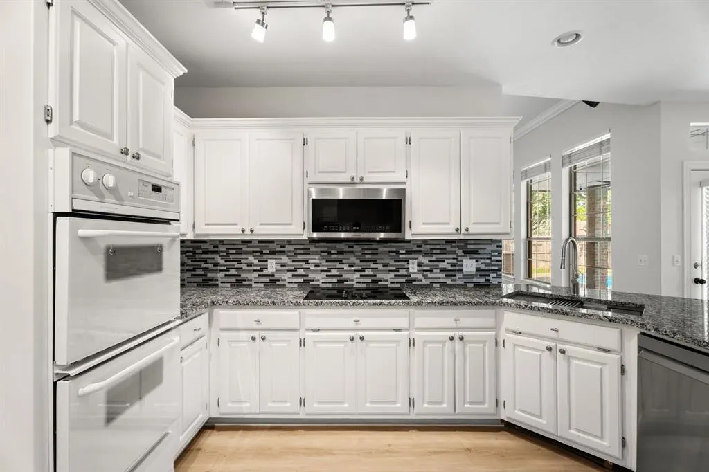 Photo 13 — 4201 Ainsley Court, Edmond, OK 73034