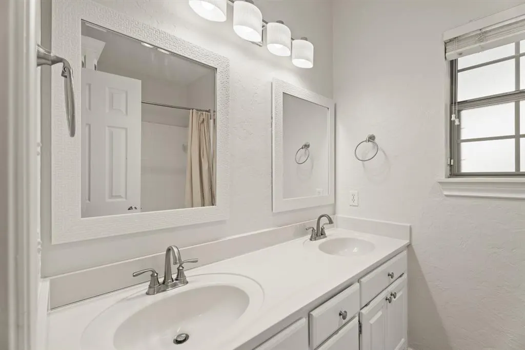 Photo 35 — 4201 Ainsley Court, Edmond, OK 73034