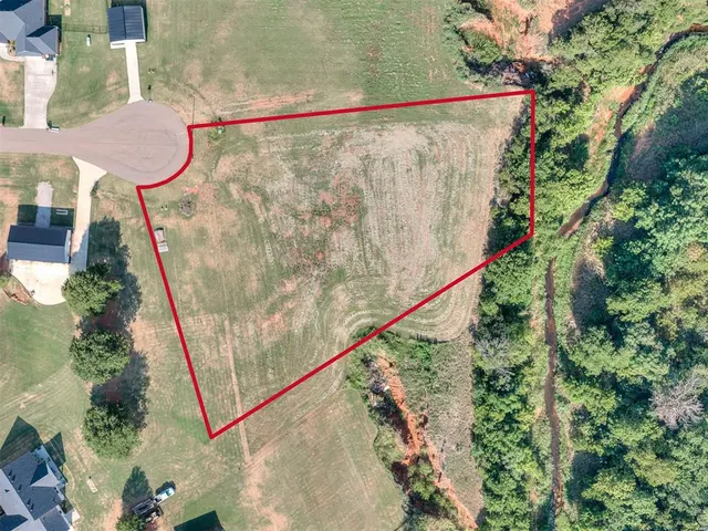 Photo 3 — 3942 Bluestem Circle, Blanchard, OK 73010