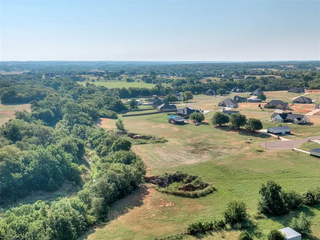 Photo 6 — 3942 Bluestem Circle, Blanchard, OK 73010