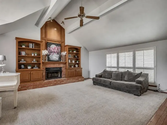 Photo 6 — 4108 Wood Castle Street, Norman, OK 73072