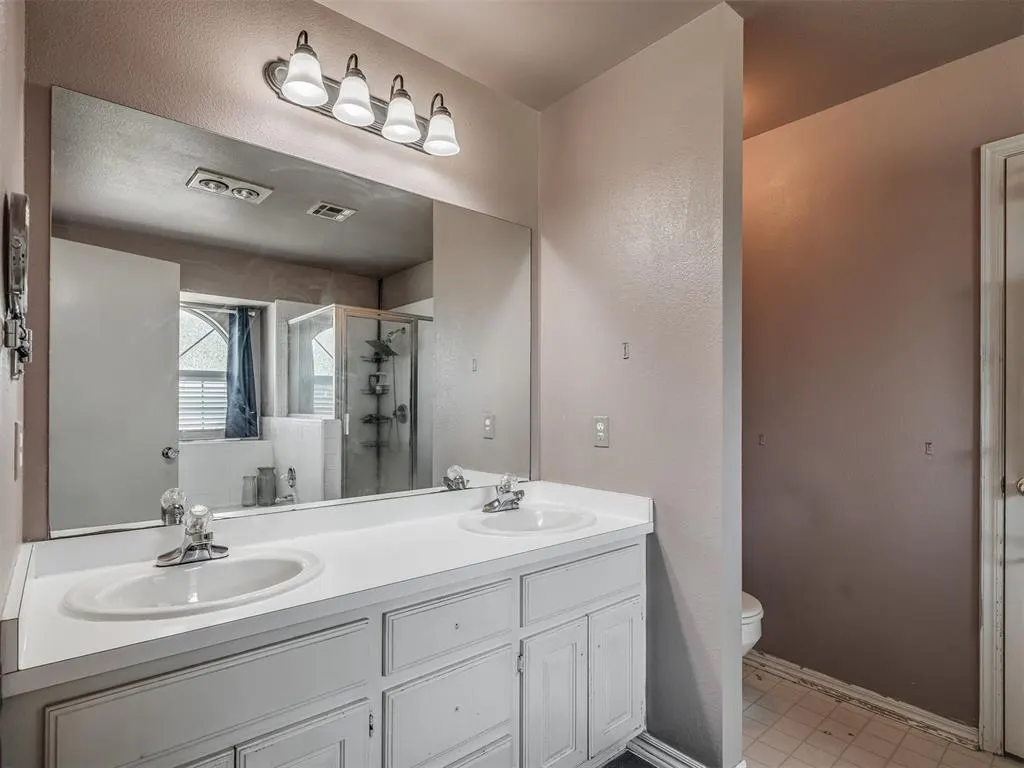 Photo 22 — 4108 Wood Castle Street, Norman, OK 73072