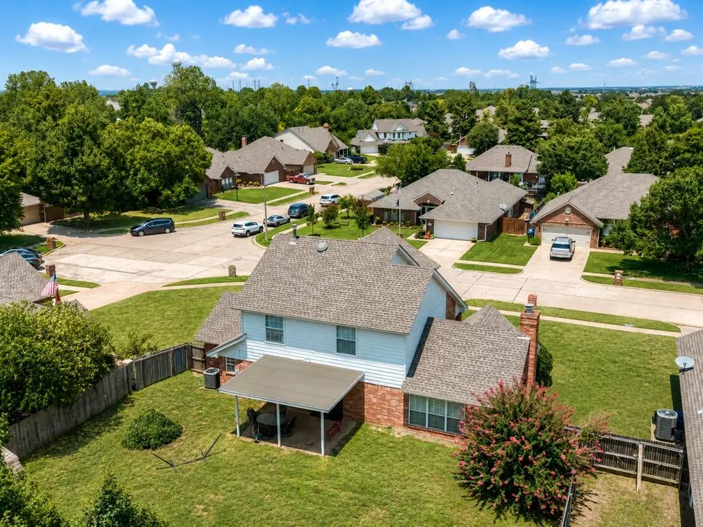 Photo 41 — 4108 Wood Castle Street, Norman, OK 73072