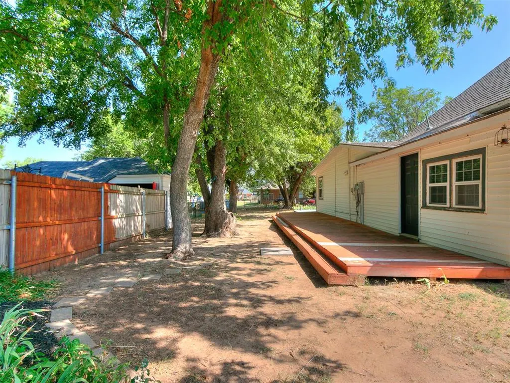Photo 36 — 305 SE 1st Street, Tuttle, OK 73089