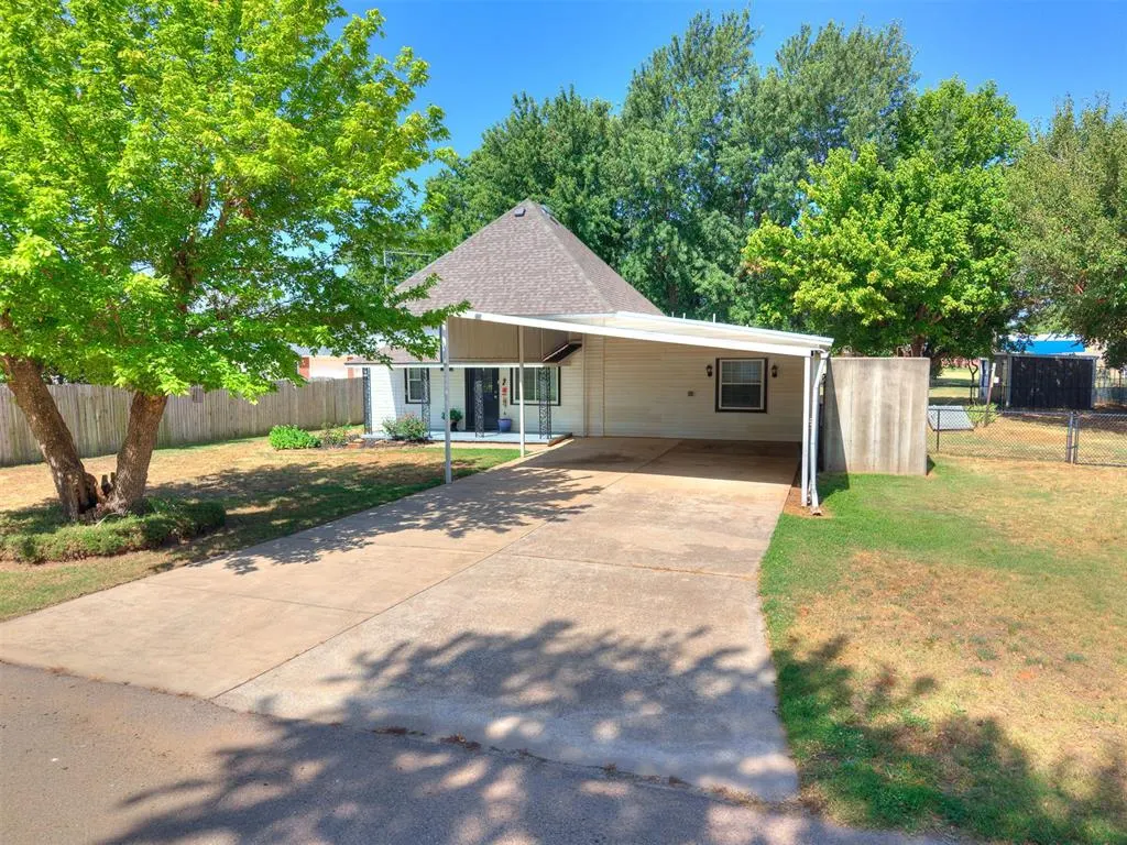Photo 48 — 305 SE 1st Street, Tuttle, OK 73089