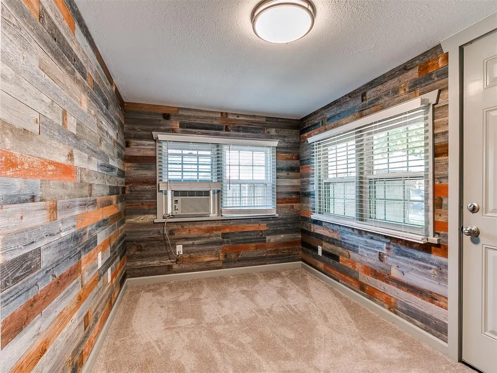 Photo 19 — 305 SE 1st Street, Tuttle, OK 73089