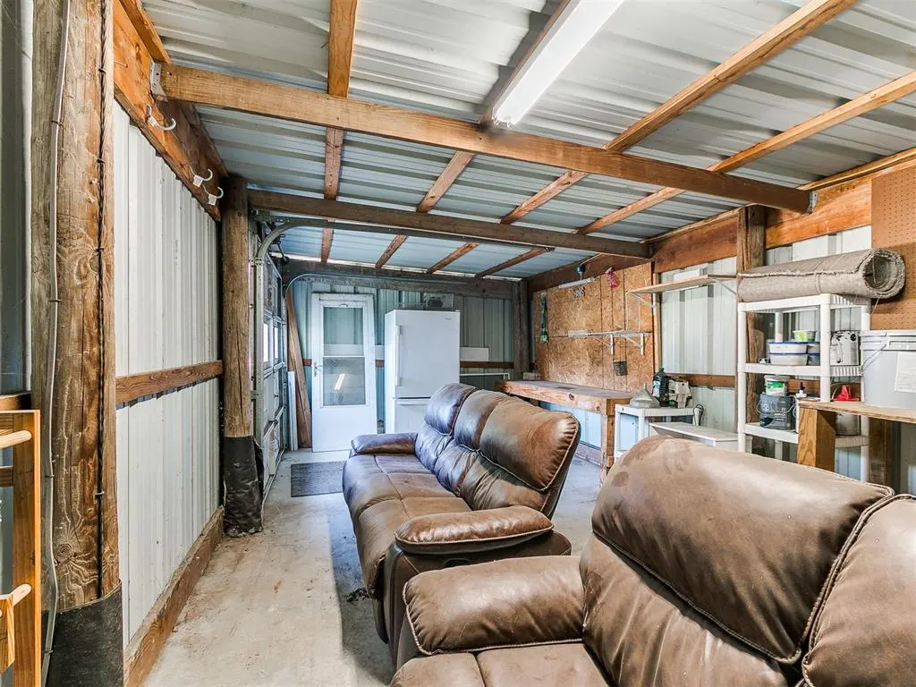 Photo 42 — 305 SE 1st Street, Tuttle, OK 73089
