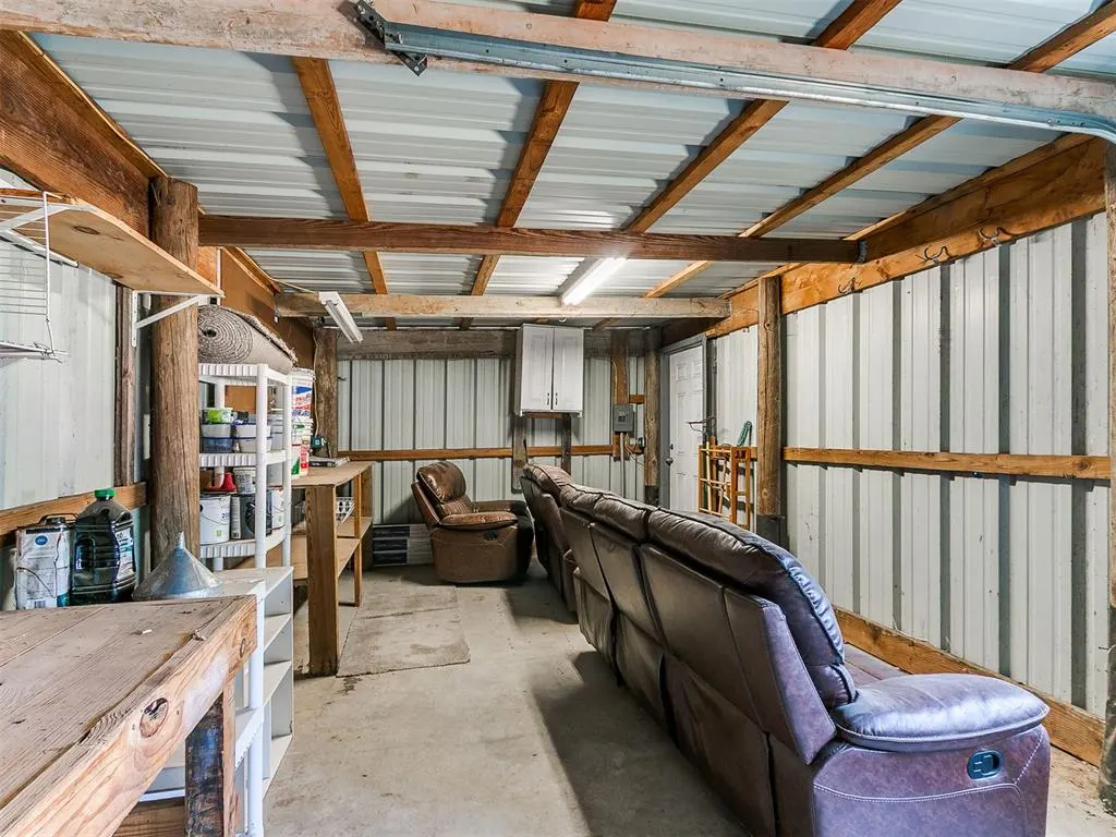 Photo 43 — 305 SE 1st Street, Tuttle, OK 73089