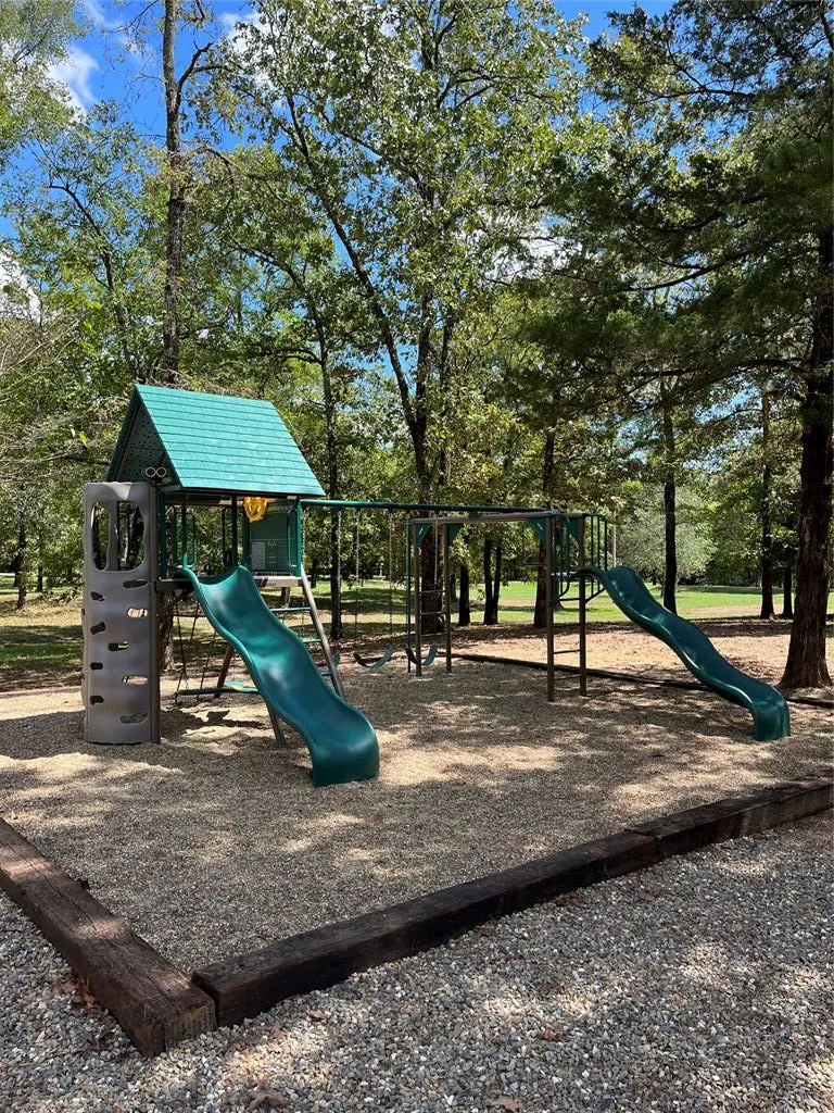 Photo 2 — 99 Sawtooth Pine Road, Broken Bow, OK 74728
