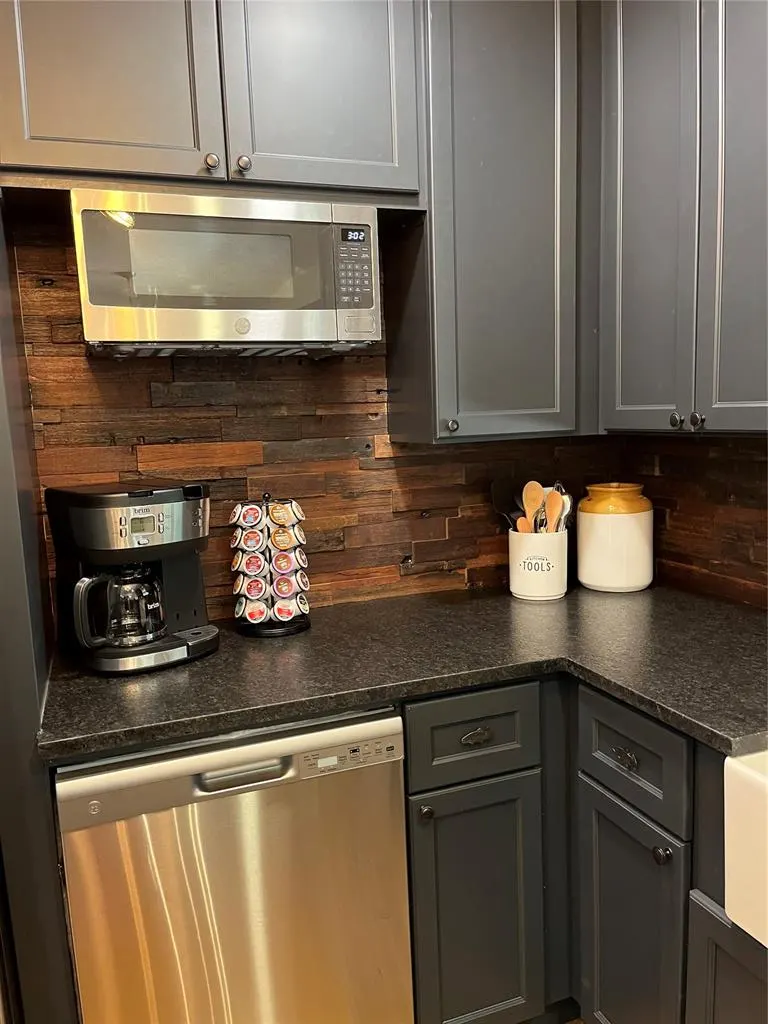 Photo 6 — 99 Sawtooth Pine Road, Broken Bow, OK 74728