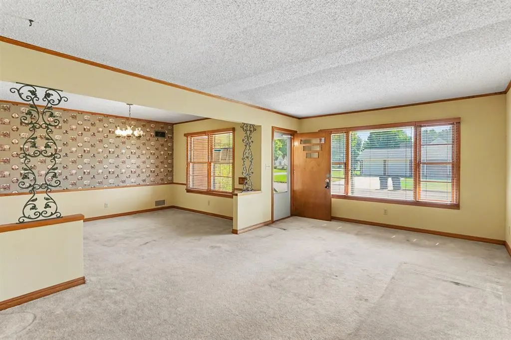 Photo 2 — 502 W Alabama Avenue, Anadarko, OK 73005