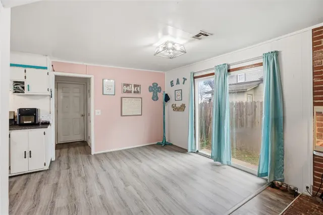 Photo 4 — 523 N 2nd Avenue, Stroud, OK 74079