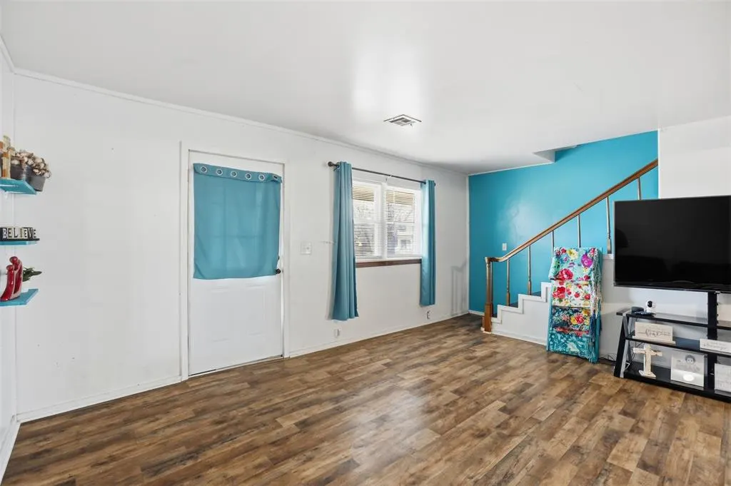 Photo 10 — 523 N 2nd Avenue, Stroud, OK 74079