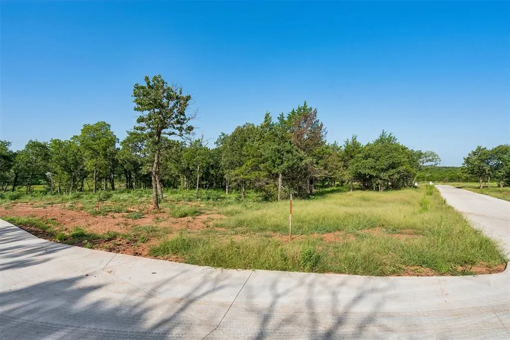 Photo 6 — 2001 Liberty Lake Trail, Guthrie, OK 73044