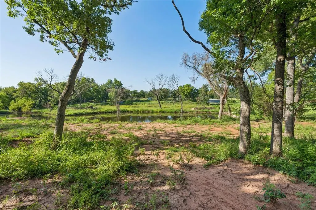 Photo 8 — 2001 Liberty Lake Trail, Guthrie, OK 73044