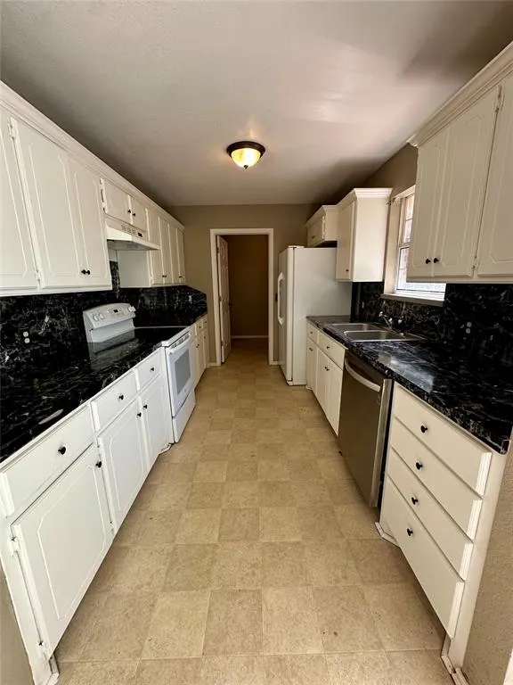 Photo 5 — 3233 Barley Court, Norman, OK 73072