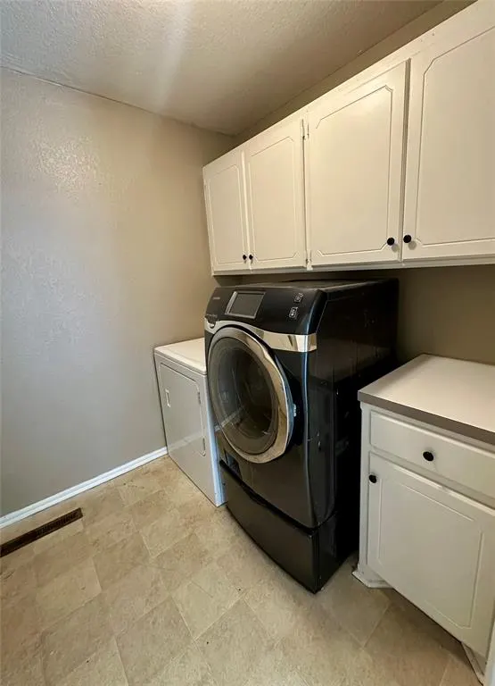 Photo 7 — 3233 Barley Court, Norman, OK 73072