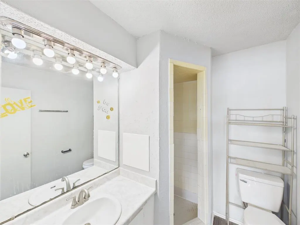 Photo 15 — 401 SE 12th Avenue 208, Norman, OK 73071