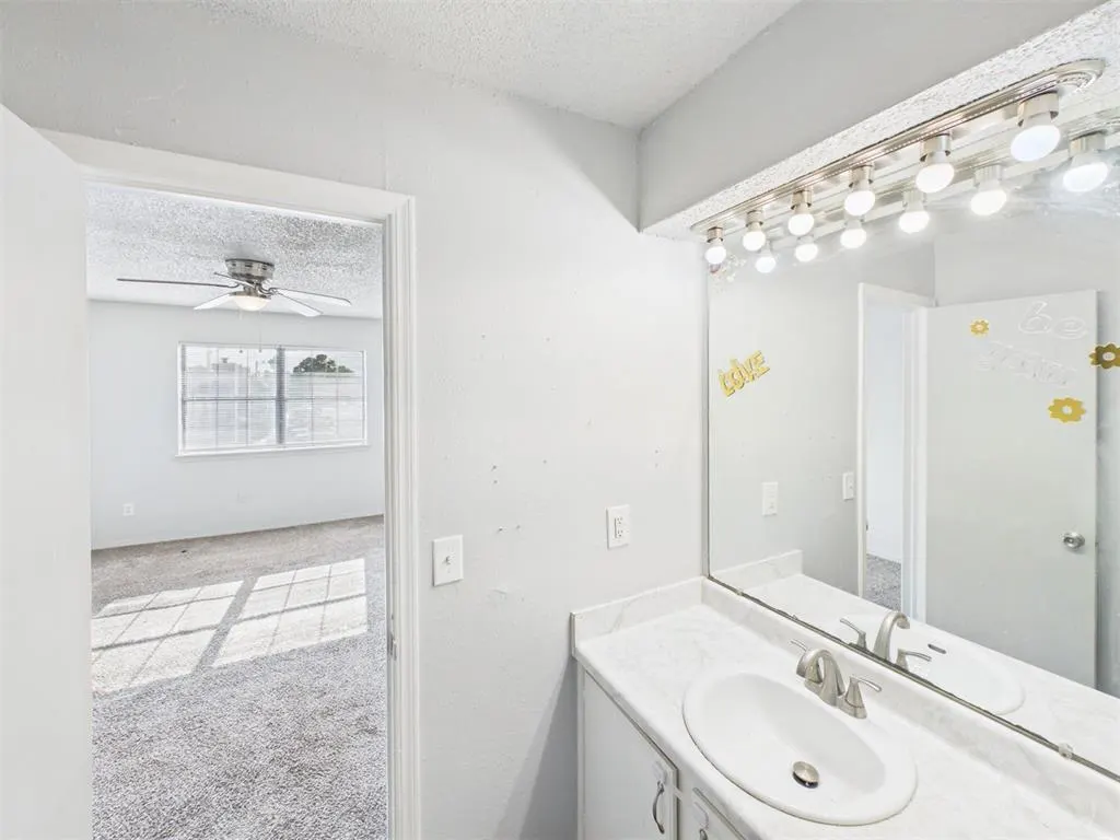 Photo 16 — 401 SE 12th Avenue 208, Norman, OK 73071