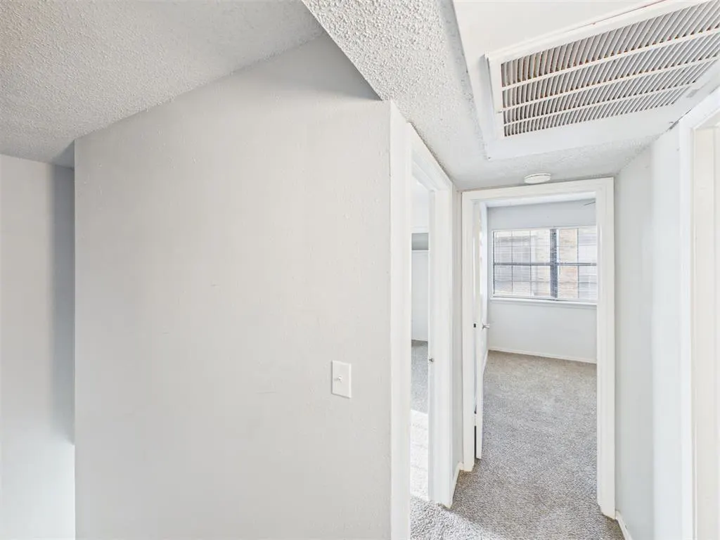 Photo 17 — 401 SE 12th Avenue 208, Norman, OK 73071