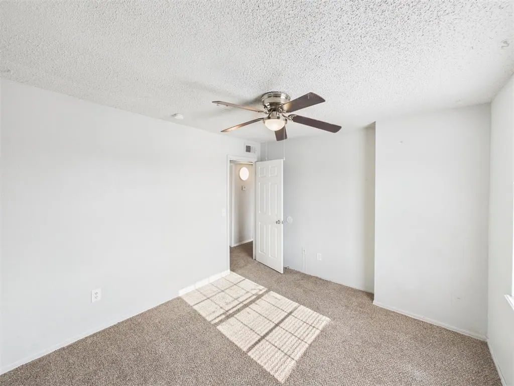 Photo 23 — 401 SE 12th Avenue 208, Norman, OK 73071