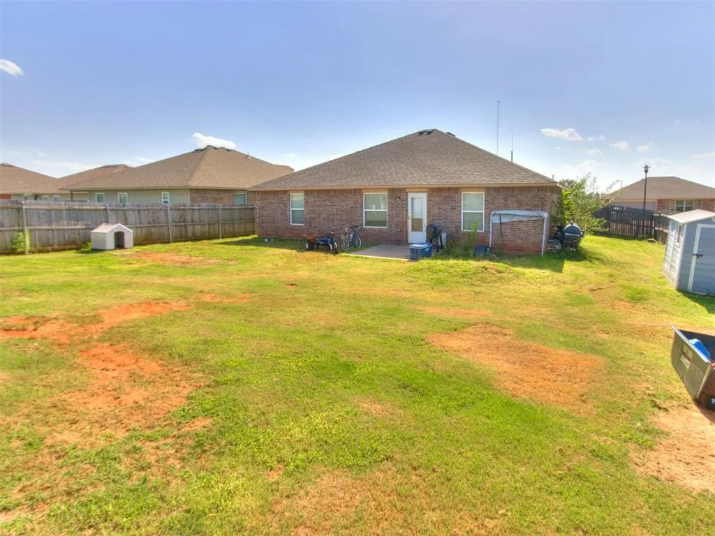 Photo 5 — 9636 Emilie Grace Lane, Moore, OK 73160