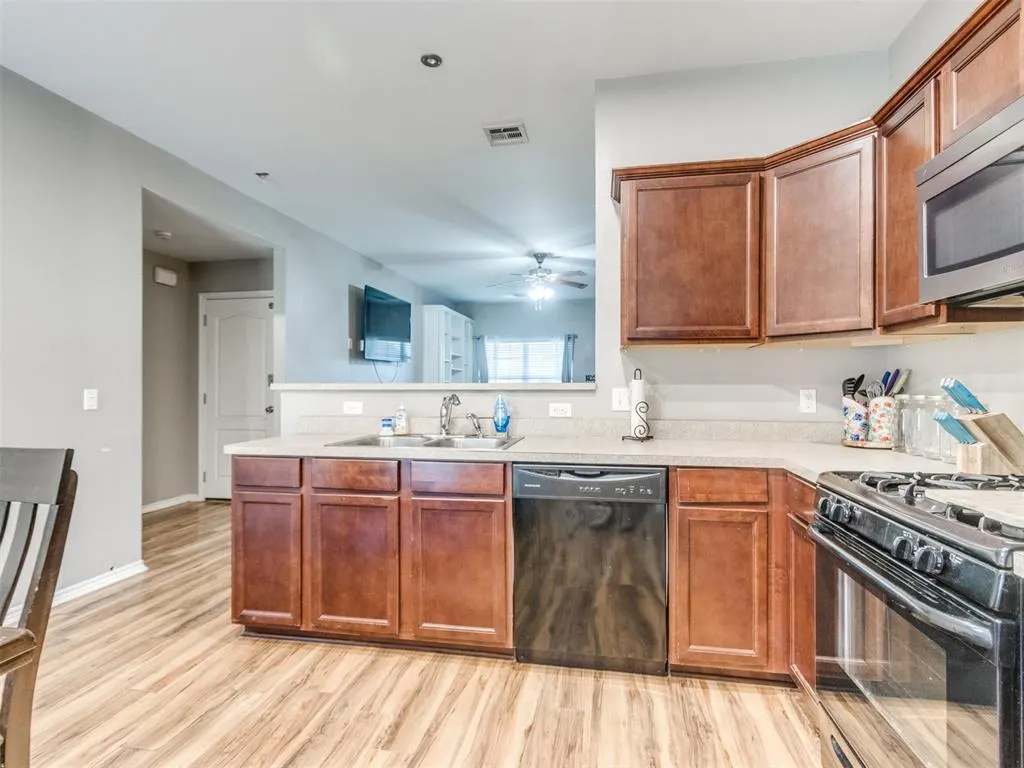 Photo 16 — 9636 Emilie Grace Lane, Moore, OK 73160