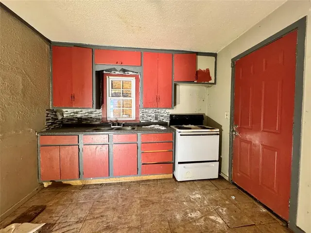 Photo 7 — 3309 S Goff Avenue, Oklahoma City, OK 73119