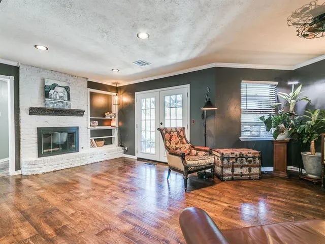 Photo 7 — 2601 Chateau Drive, Norman, OK 73069