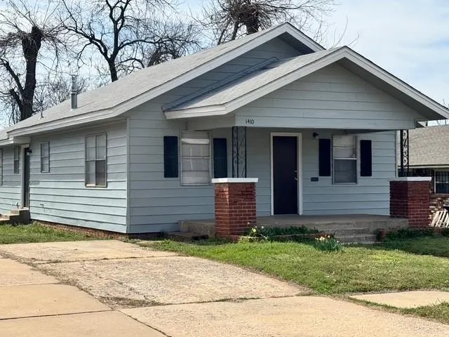 Photo 2 — 1410 NE 11th Street, Oklahoma City, OK 73117