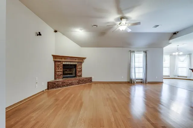 Photo 3 — 5012 Eric Drive, Oklahoma City, OK 73135