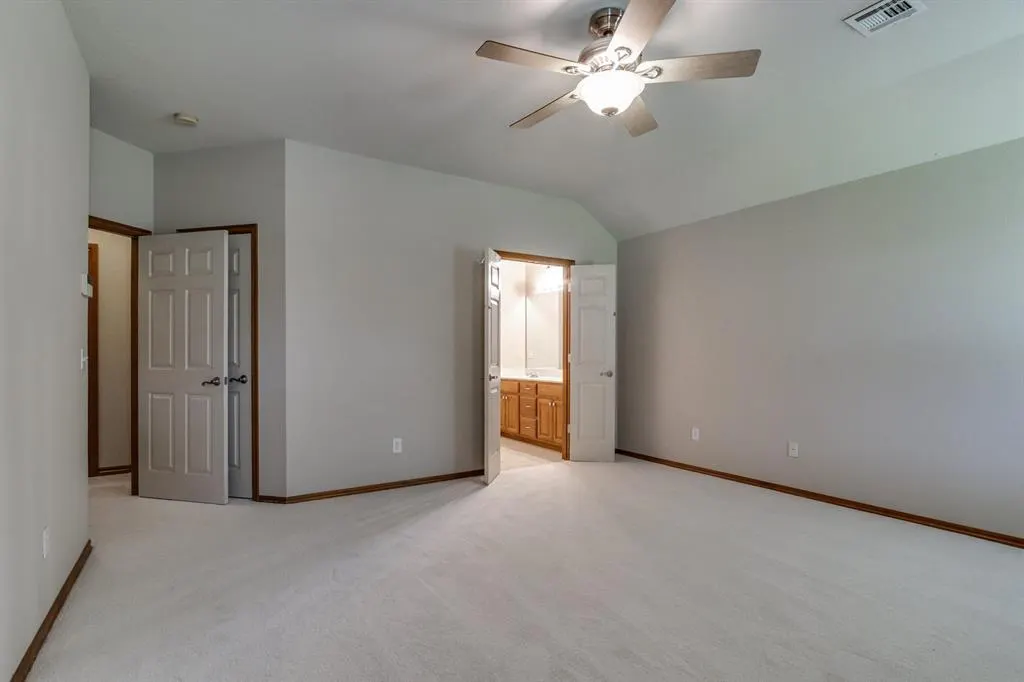 Photo 9 — 5012 Eric Drive, Oklahoma City, OK 73135