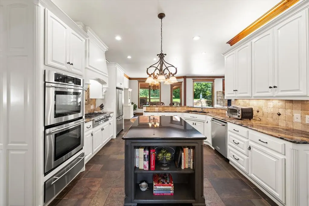 Photo 17 — 6508 Hackberry Trail, Edmond, OK 73034