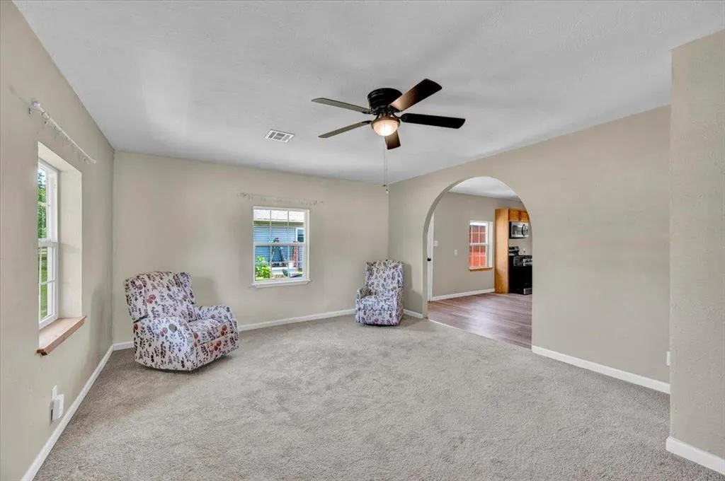 Photo 10 — 211 2nd Street, Stroud, OK 74079