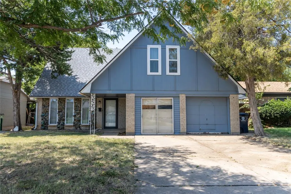 Front exterior — 3000 SW 60th Street, Oklahoma City, OK 73159