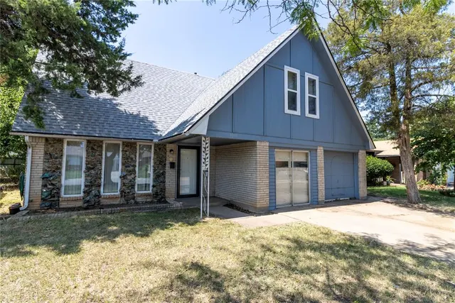 Photo 8 — 3000 SW 60th Street, Oklahoma City, OK 73159