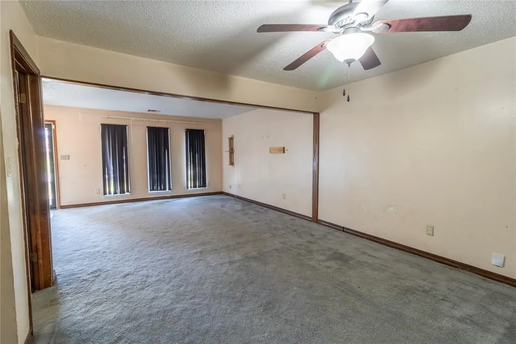 Photo 10 — 3000 SW 60th Street, Oklahoma City, OK 73159