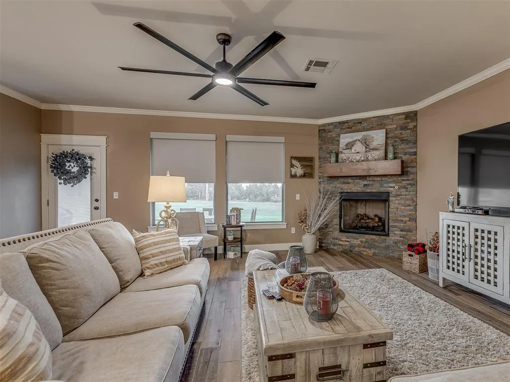 Photo 9 — 1781 Porter Street, Guthrie, OK 73044