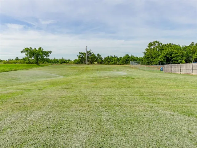 Photo 5 — 1781 Porter Street, Guthrie, OK 73044