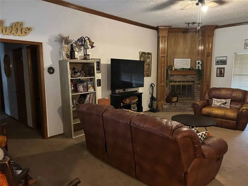 Photo 3 — 12008 SW 4th Street, Yukon, OK 73099