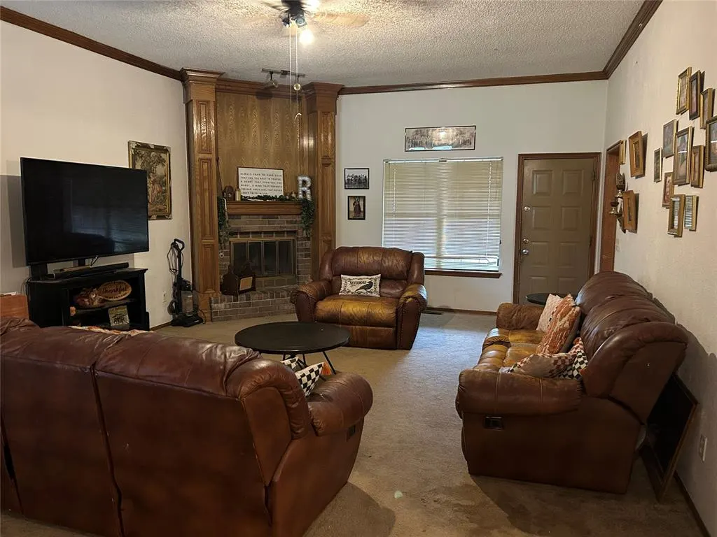 Photo 4 — 12008 SW 4th Street, Yukon, OK 73099