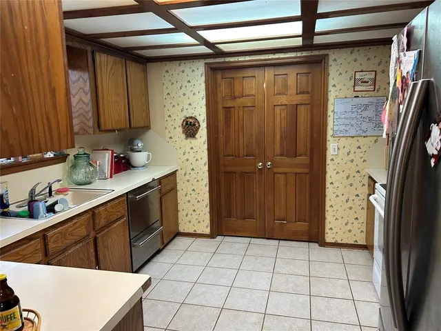 Photo 8 — 12008 SW 4th Street, Yukon, OK 73099